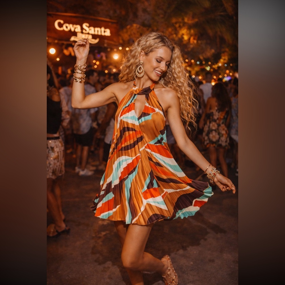 Anthropologie NWT HUTCH HALTER PLEATED SWING MINI DRESS size M.